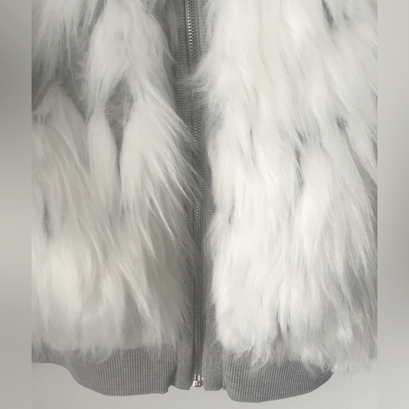 BNWT Zara Grey Jacket White Fur S *Unique* - Picture 3 of 4